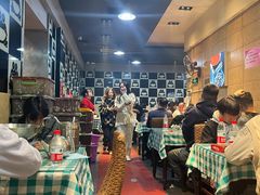 大堂-昱龙大盆牛蛙馆(三兴街总店)