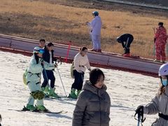 -济南卧虎山滑雪场