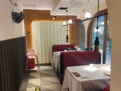 -阿妮叶李(光谷世界城店)