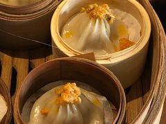 蟹粉小笼汤包-南小馆(迪士尼小镇店)