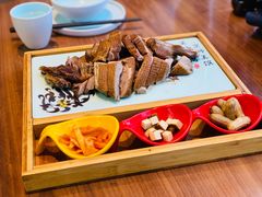 -有红鸡毛店·川菜(建设路店)