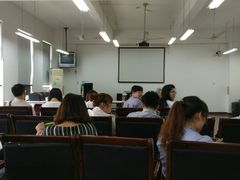 教室-上海市曹杨职业技术学校