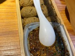 -野山舂·贵州现舂酸汤火锅(鸿通城店)
