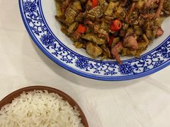 白辣椒炒鸡胗-新新湘菜馆(新中街二条店)