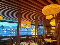 -沅江水·湖南家宴(南村万博长隆商圈店)