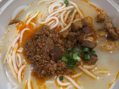 -刀小蛮半只鸡过桥米线(家乐福四元桥店)