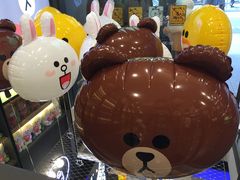 -LINE FRIENDS Garosu-gil Flagship Store
