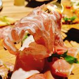 红酒🍷，美女，感受惬意的法式浪漫～