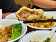 -李与白包子铺(桐梓林店)