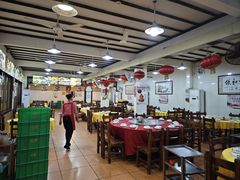 -洞密园美食城(富华路店)