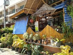 -Jungle Kitchen