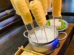 -尚尚仙·酸汤猪手·猪肚鸡火锅(华联万柳购物中心店)