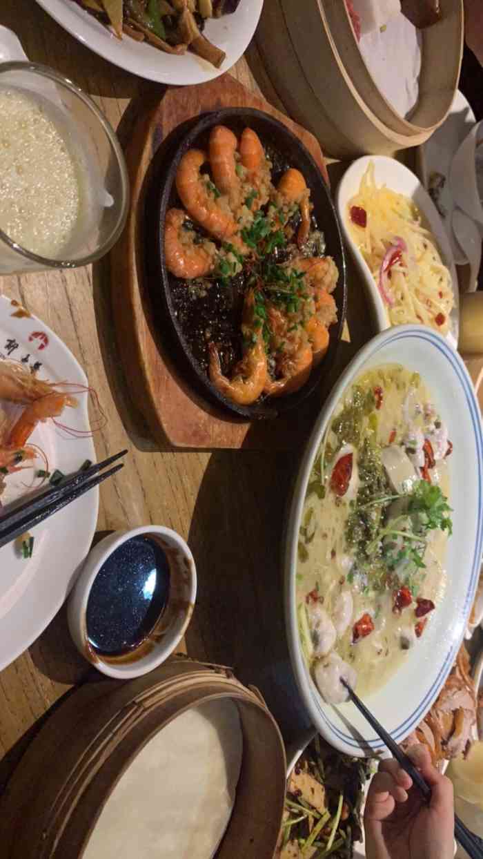 新梅华餐厅(木渎影视城店)-"新梅华餐厅环境舒适,服务生服务态度耐心