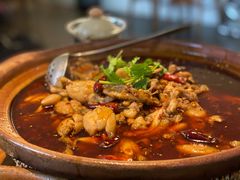 黄焖牛蛙煲-马头巷·食景园(苏州总店)