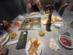-海底捞火锅(新松江路店)