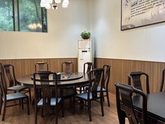 -湘聚南县土菜馆(龙山二路店)