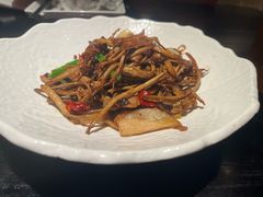 -吴越荣记苏州菜·松鼠桂鱼(月光码头店)