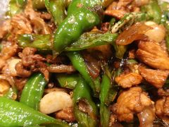 三年剁椒肉炒肉-味上湘菜馆(岳麓山店)