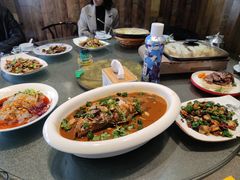 -荣晨私房菜(风尚米兰店)