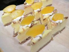 -昆山裕元花园酒店·温莎西餐厅