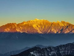 -牛背山