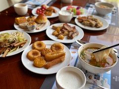 -武汉世茂希尔顿酒店·汇·全日餐厅