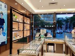 -博士眼镜(东莞中环财富广场店)