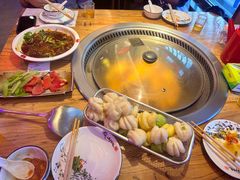 -山河屯铁锅炖· 东北菜·特色鲜鹅锅(开发区一店)