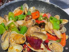 -巴厘龙虾·榜首油焖大虾(音乐学院·沿江酒馆店)