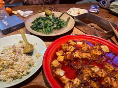 -先启半步颠小酒馆(白麓里店)
