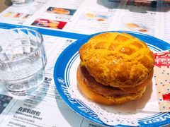 广州首创Big Men菠萝包-敏华冰厅(天河城店)