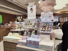 -泡泡玛特POPMART(国金街店)