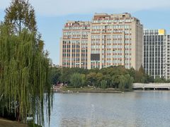 -南翔镇银翔湖公园