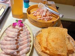 -尚尚仙·酸汤猪手·猪肚鸡火锅(华联万柳购物中心店)