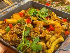 -金陵大勇烧烤·小龙虾·海鲜大咖(竹山路店)