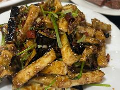 -领鲜驴肉  孙村 3B3(天马相城彩虹湖店)