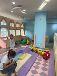 -孩子王(昆山招商花园城店)