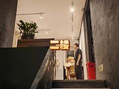 -Mark&Mars Restaurant