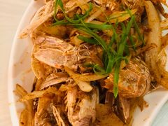 -覃记海鲜美食餐厅