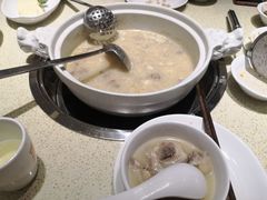 -煲大王猪肚鸡·椰子鸡火锅(红谷滩万达店)