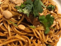 麻酱拌牛肉面-水裹汤泉生活馆餐厅