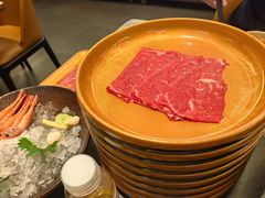 -牛YO寿喜烧·铁板烧和牛火锅自助(市府恒隆店)