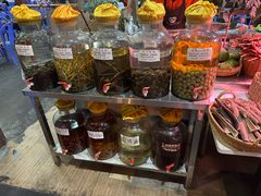 -石屏老字号4号包浆豆腐美食城(泼水广场店)