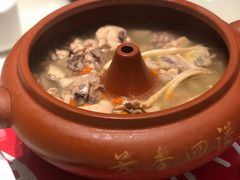 -吴记酱骨炖菜馆(康安路店)