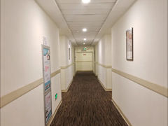 -锦江之星(青岛栈桥中山路地铁站店)