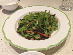 青椒炒鸡枞菌-阿莉餐厅(枣阳路店)