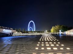-南京眼步行桥