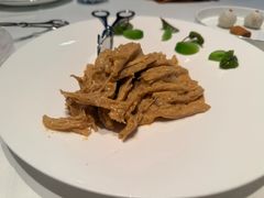 芥末手剥鸭掌-大董(环贸iapm店)