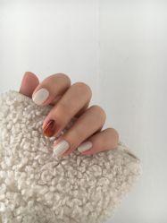 -Momo nail 日系美甲