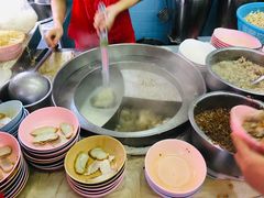 -榮泰米粉湯(Left Shop)